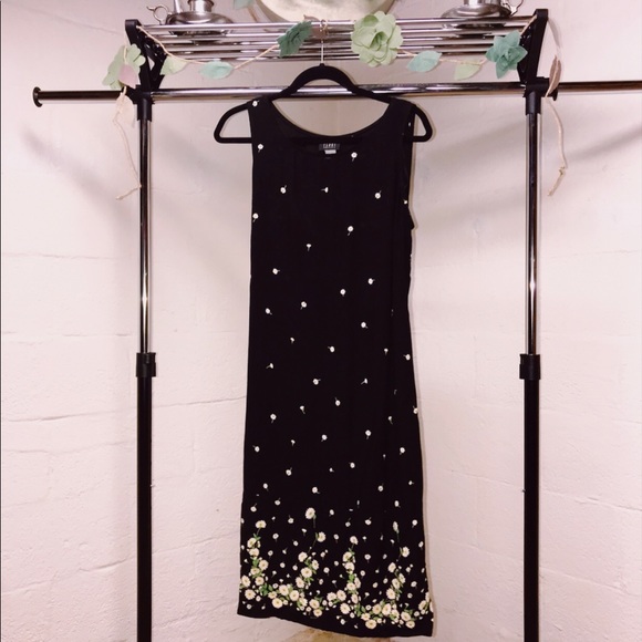 MAKE ME AN OFFER - Picture 11 of 11